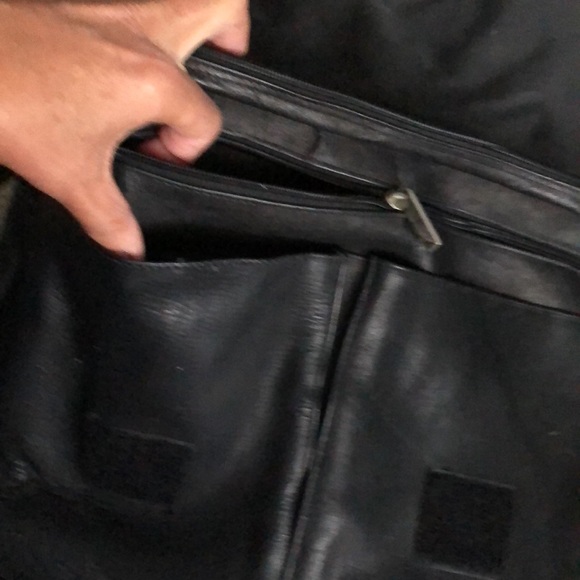 Los Angeles LAKERS UNISEX crossbody leather multy purpose bag fits 15” laptop - Picture 7 of 16